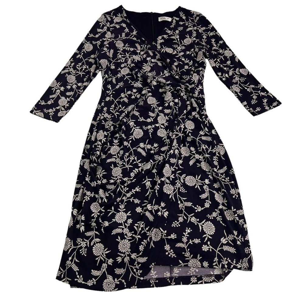 Eliza J A-Line Dress Women's 6 White Blue Floral Lace Overlay Sleeveless Keyhole